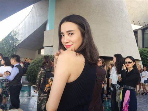 16对中外明星同框,耀眼的“东方美”不输国际咖,举手投足皆风情