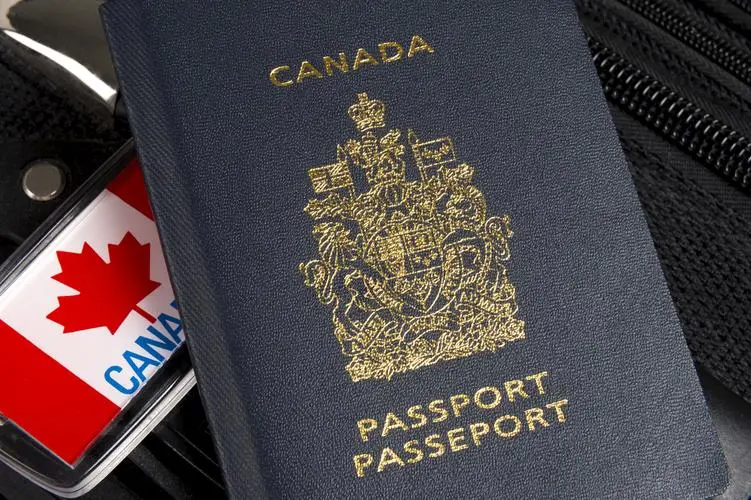 入籍加拿大后，还能恢复中国籍吗？