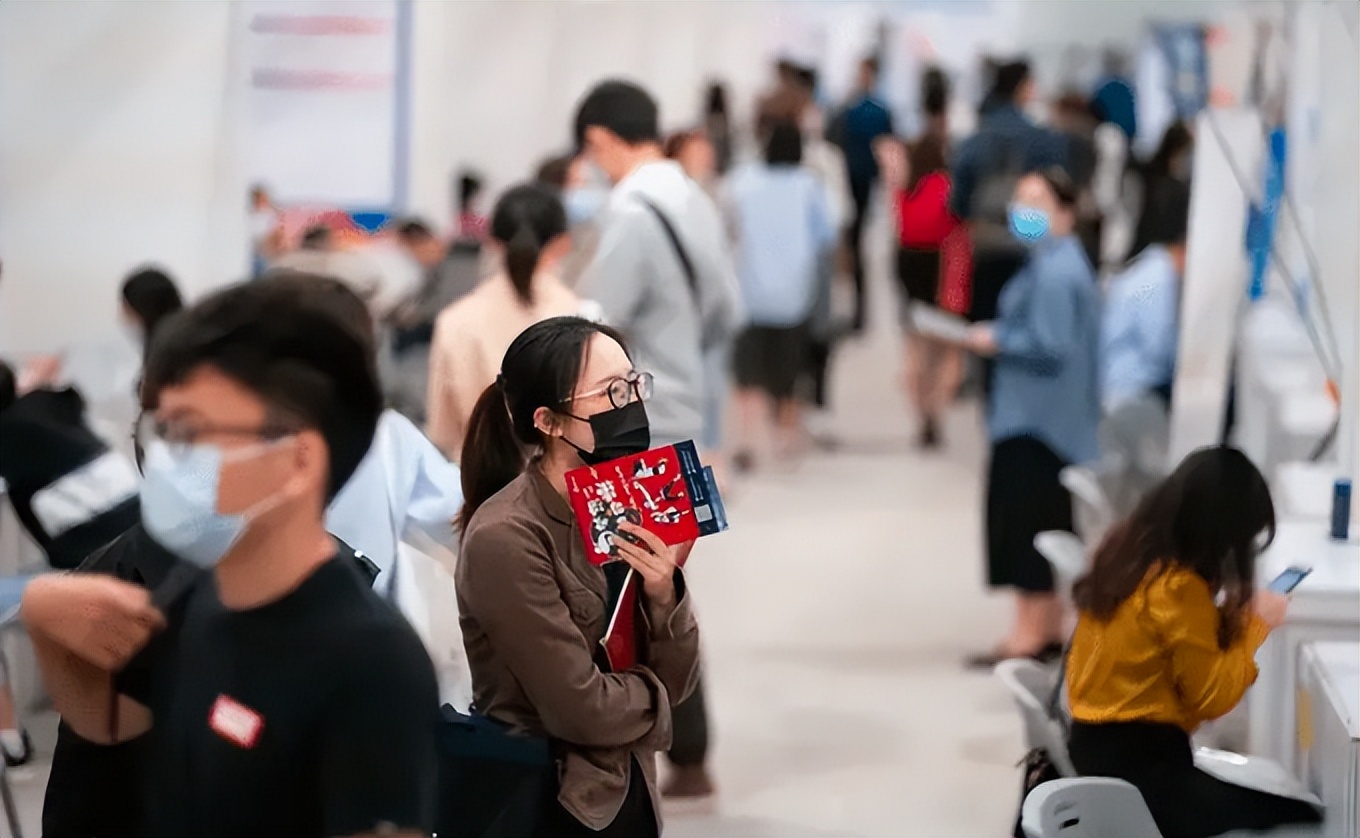 这4个专业毕业后就业相对容易，薪资也比较可观，22届考生可参考