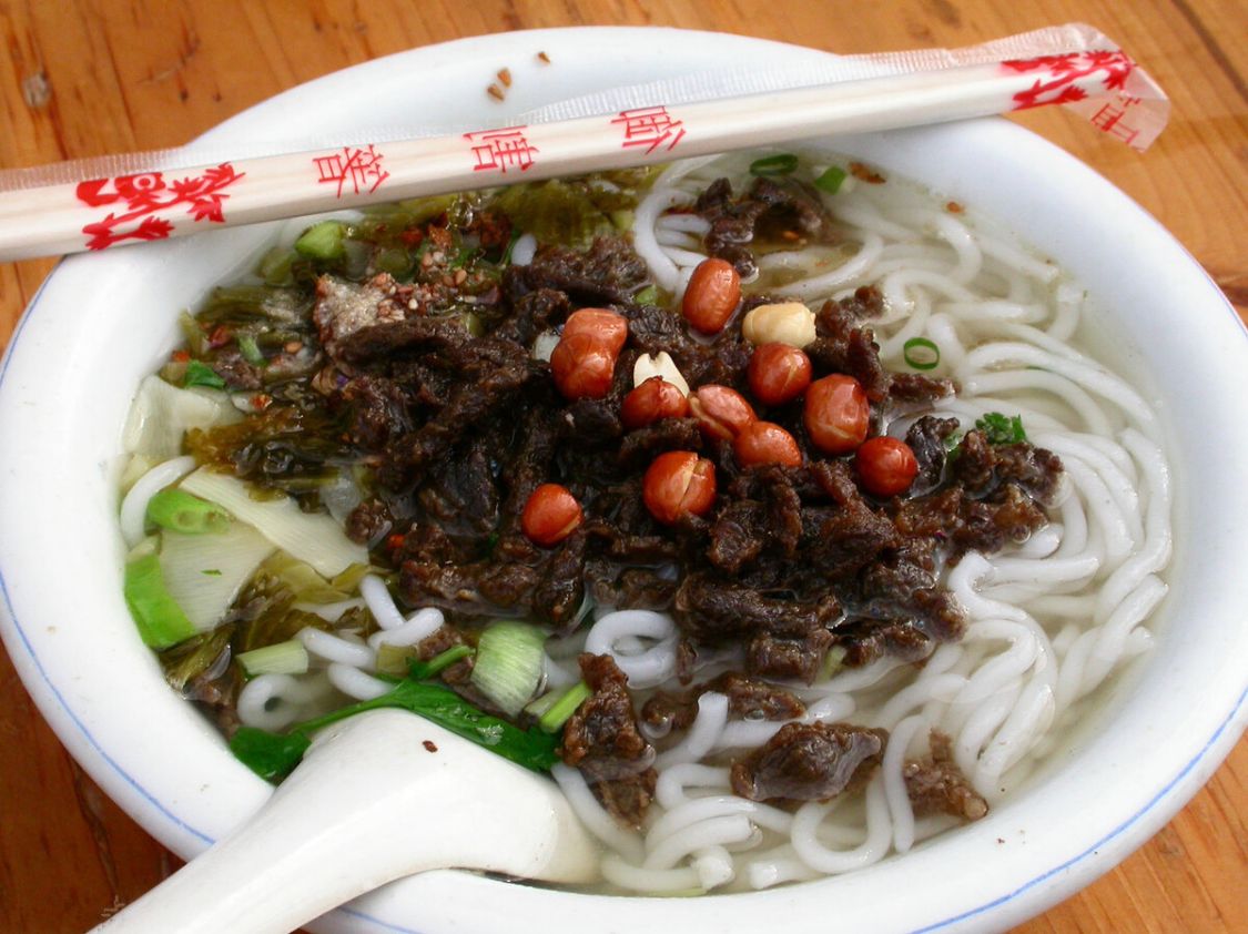 中国哪的米粉好吃？经过评比，这10个地方名气最大，味道各有千秋