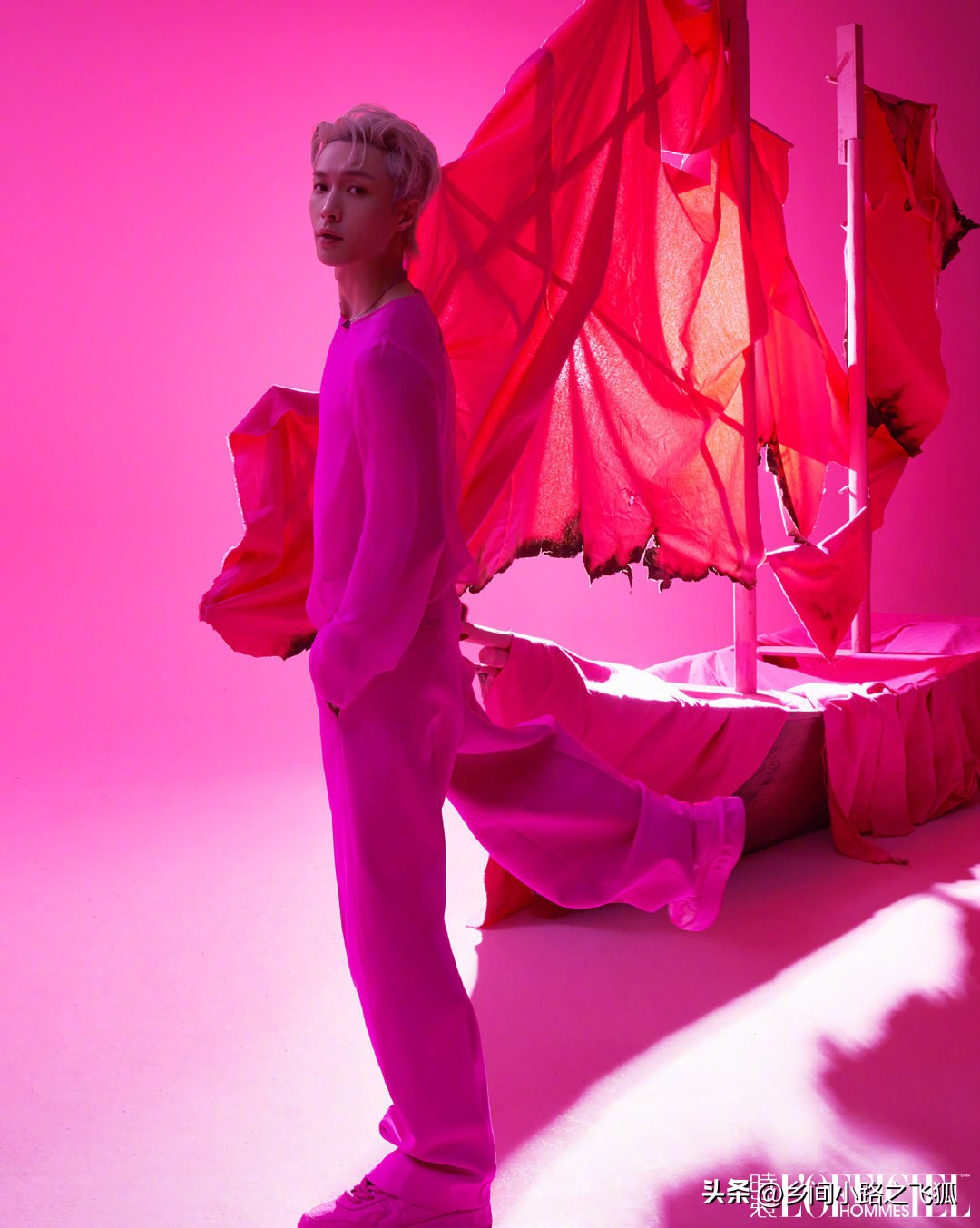 张艺兴最新封面大片曝光，大航海二巡来了~ ​​​