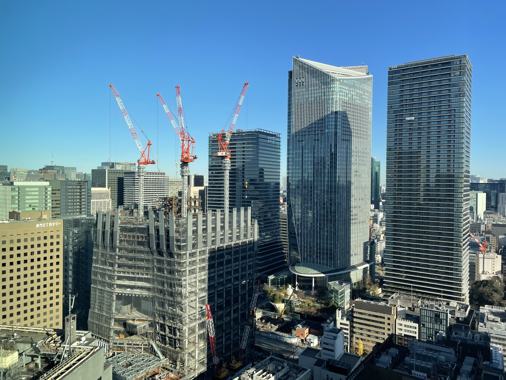 以摩天建筑看《全球城市500强》排行榜TOP10——沪最高，巴黎最矮