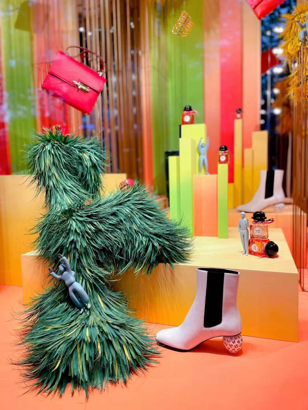 关于橱窗的优美英文句子