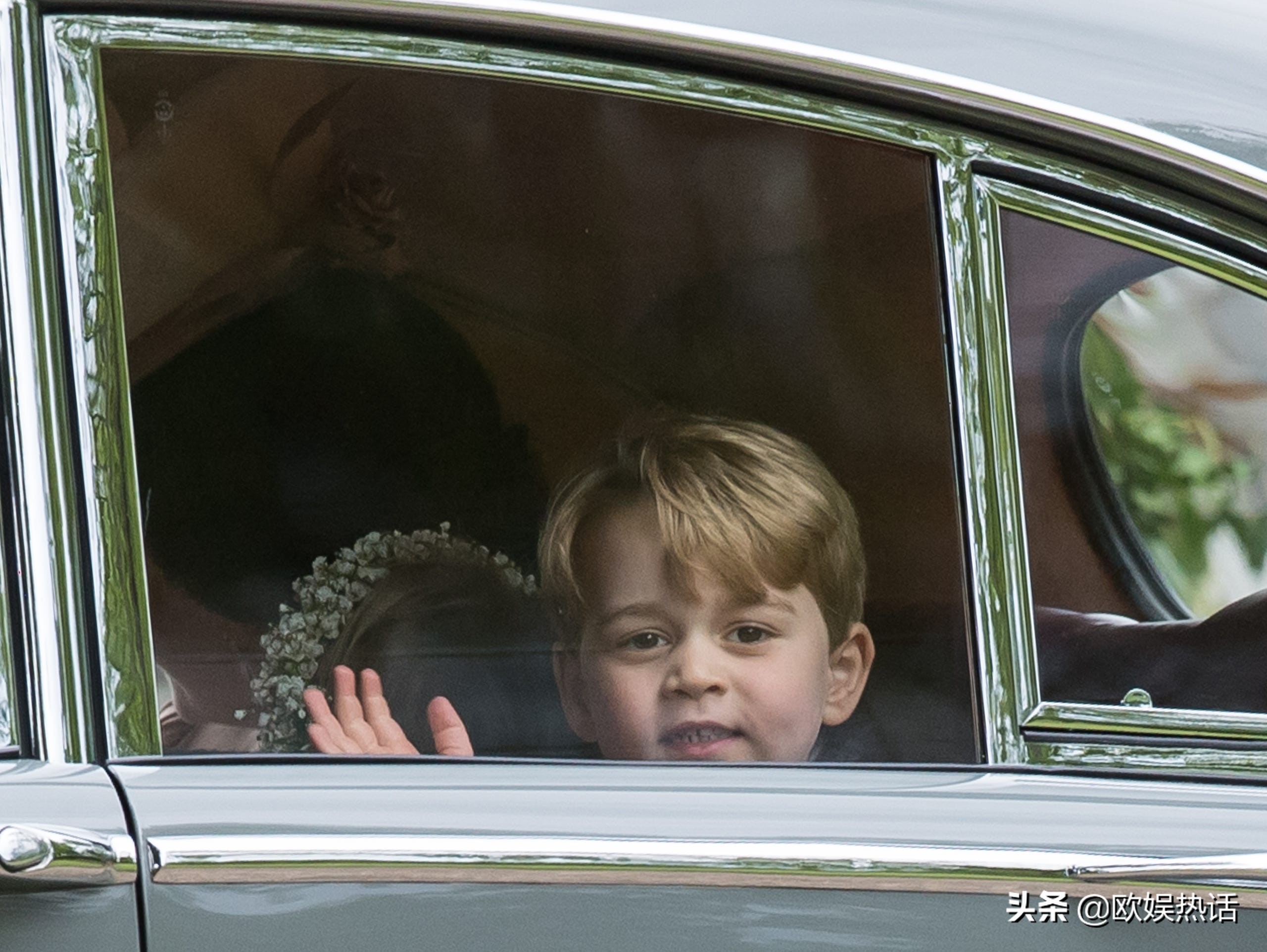 抵达圣玛丽(英国乔治王子长大了！乔治王子134张照片成长回顾)