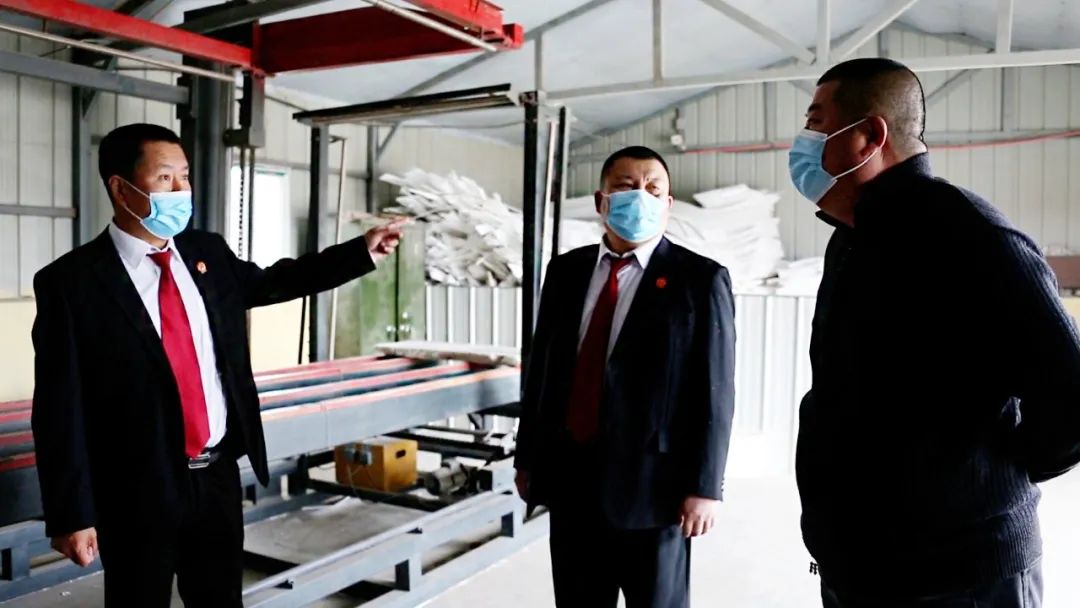 走访企业解难题 精准施策促发展