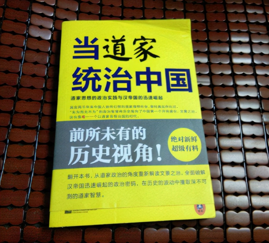 天才少年林嘉文：出过两本专著，18岁留遗言后跳楼：未来没吸引力