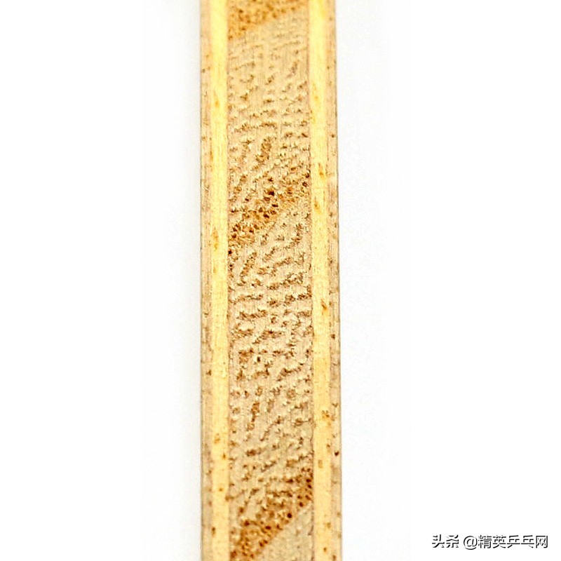 乒乓球银河三星和蝴蝶三星哪个好(性价比一直有，蝴蝶始终没飞走~乒乓球)