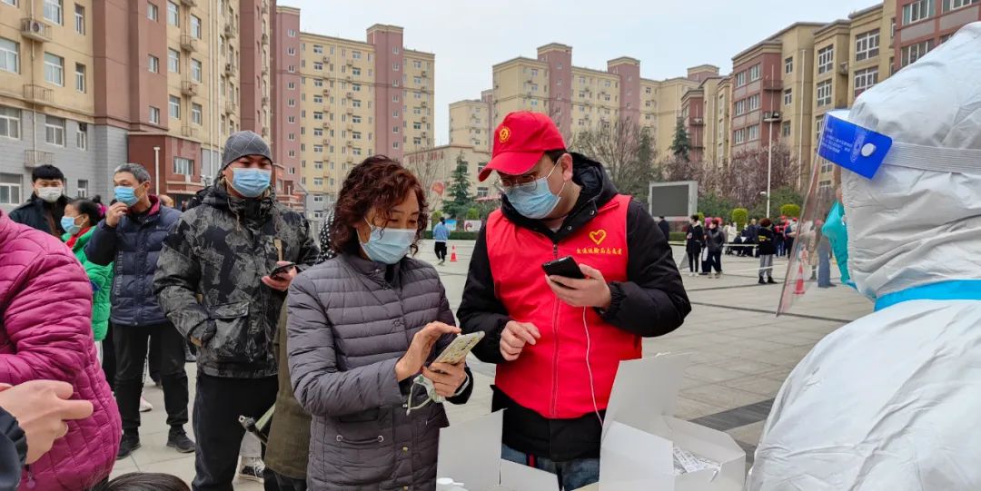 三门峡市交通运输局：志愿服务助力全员核酸检测
