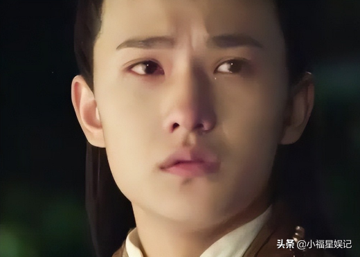 盘点“歪嘴杀”的13位明星，个个惊艳到糖分超标，帅到心坎里了