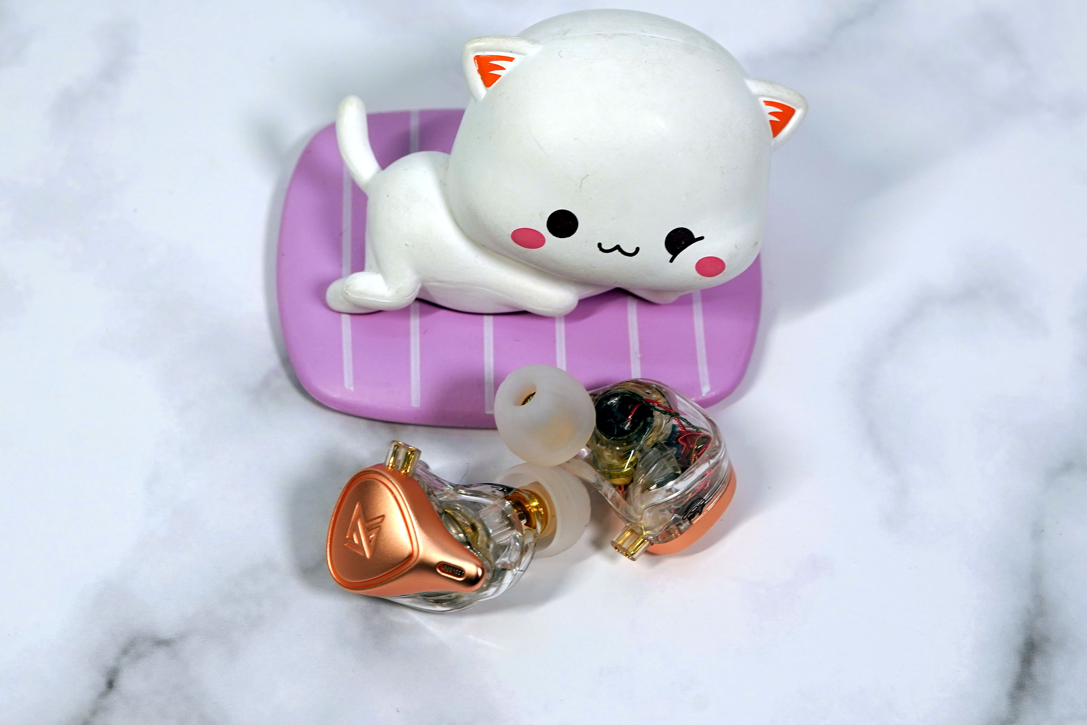 百元好音质，静电+动铁+动圈6单元KZ ZEX Pro静电耳机入手试听