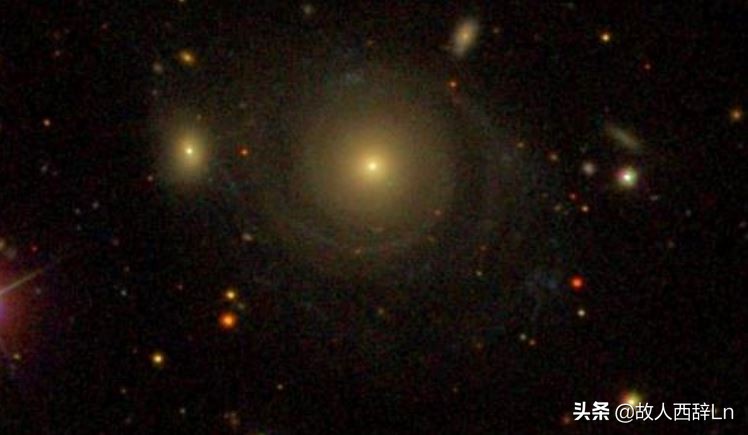 已知宇宙中最大的12个星系盘点