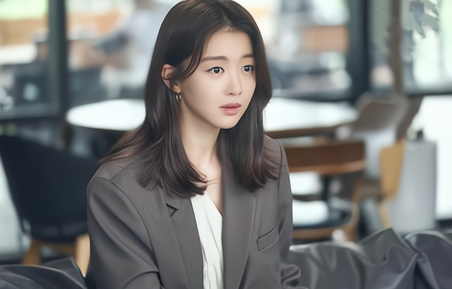 天价彩礼新郎怒娶伴娘（把彩礼当嫁妆）
