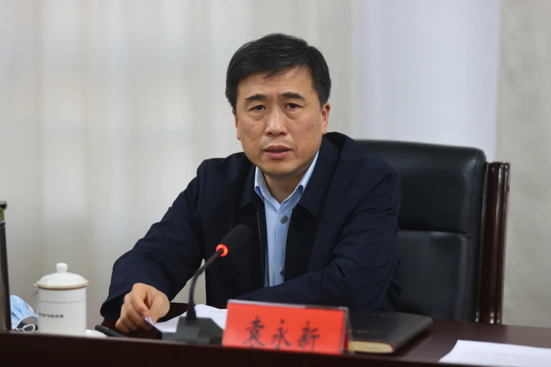 持續(xù)加壓推進(jìn) 抓實(shí)重點(diǎn)工作 推動政法隊(duì)伍教育整頓取得扎實(shí)成效