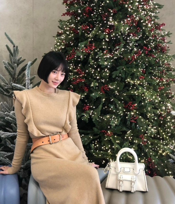 热播剧《达利和土豆汤》女主 私下舒服可人的短发模样太爱了