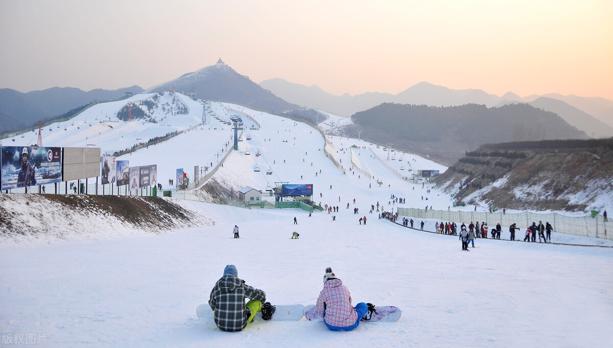 冬天就要滑雪啊！为大家奉上北京的18个宝藏滑雪场，快去打卡吧