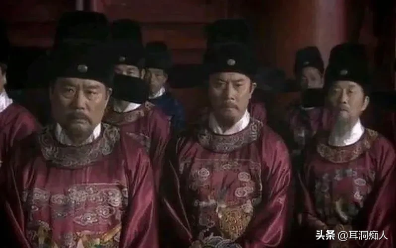 朱元璋当上皇帝历程(公元1385年，朱元璋已经做了18年皇帝，民生安稳)