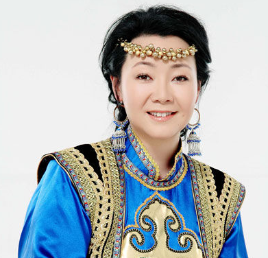 这10位母亲专业户，烟火气又不失魅力，都是中国人心中母亲的模样