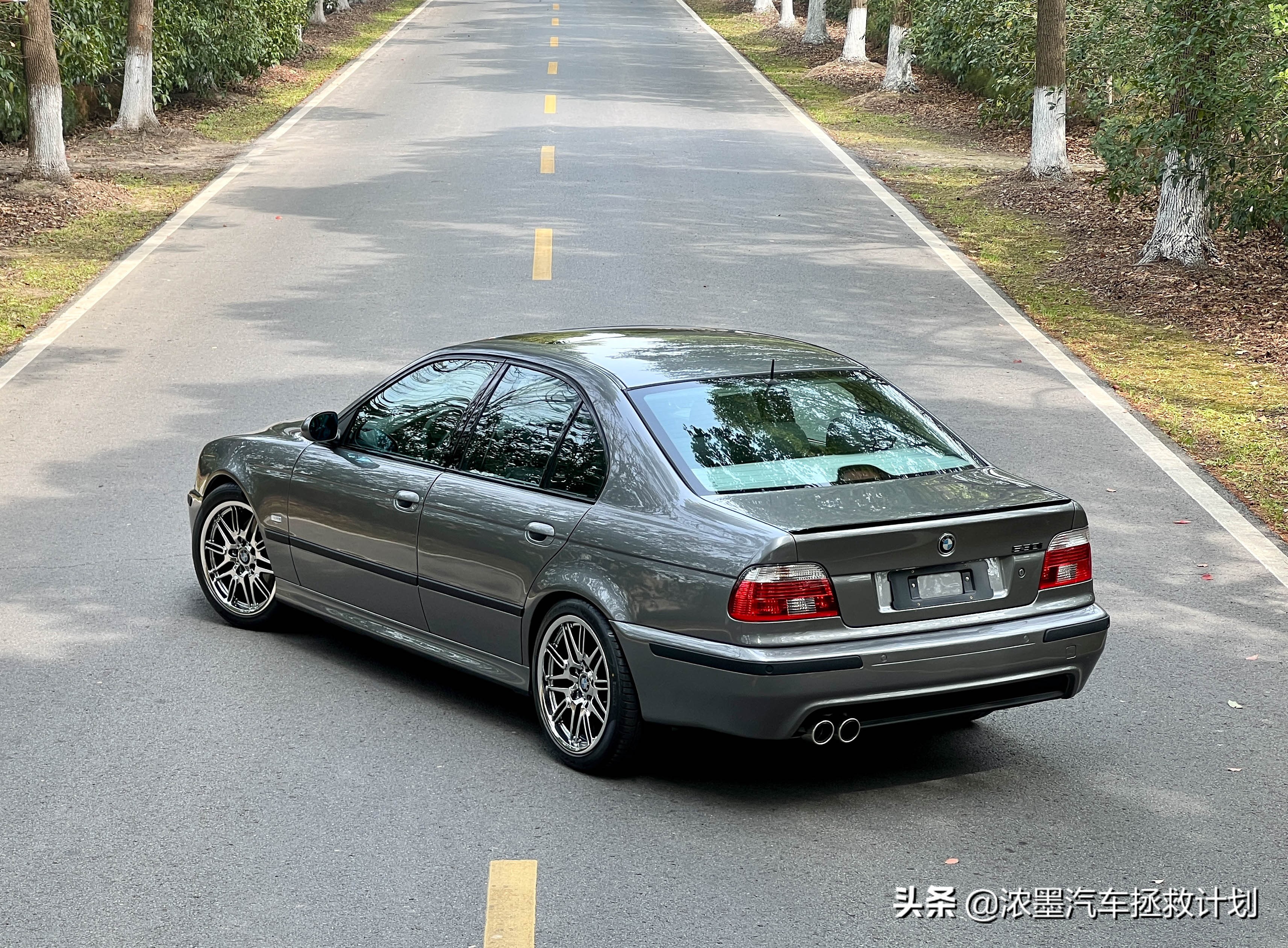 绽放|修复一台宝马e39,用极致工艺复活那无可取代的它——下篇