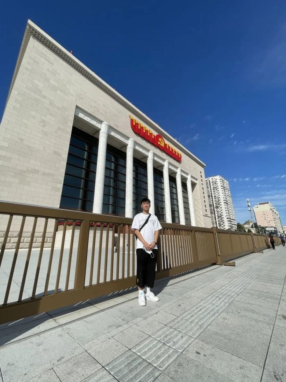 “研”值爆表！北京“学霸团”爆火：全员升学名校，全来自北京石油化工学院！