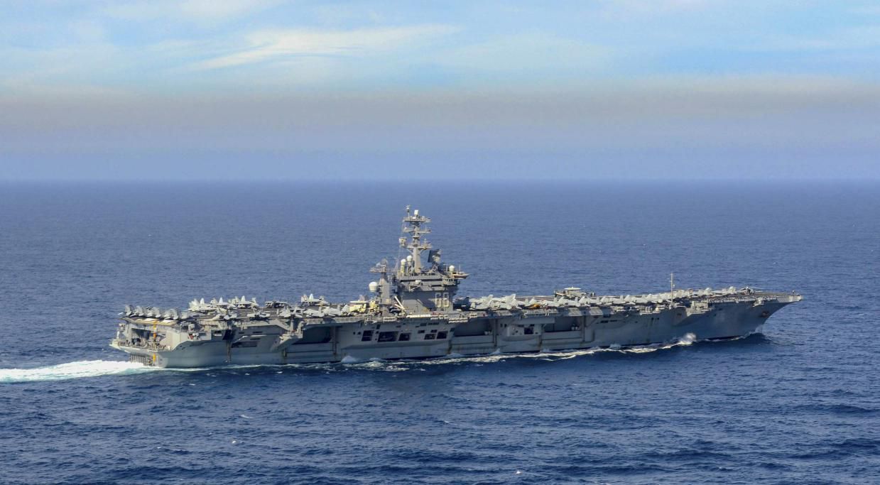 美国十大终极武器排名，B2轰炸机仅排第二，M1A2坦克勉强上榜
