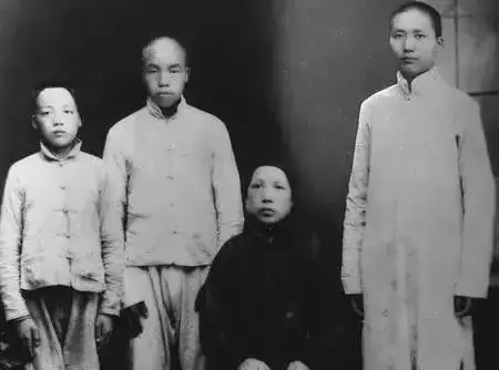 《毛泽东对联赏析》之82：挽母亲之二