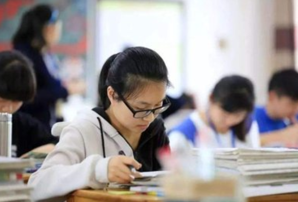 国内理工大学排名出炉，排行第一实至名归，北京理工跌出前五