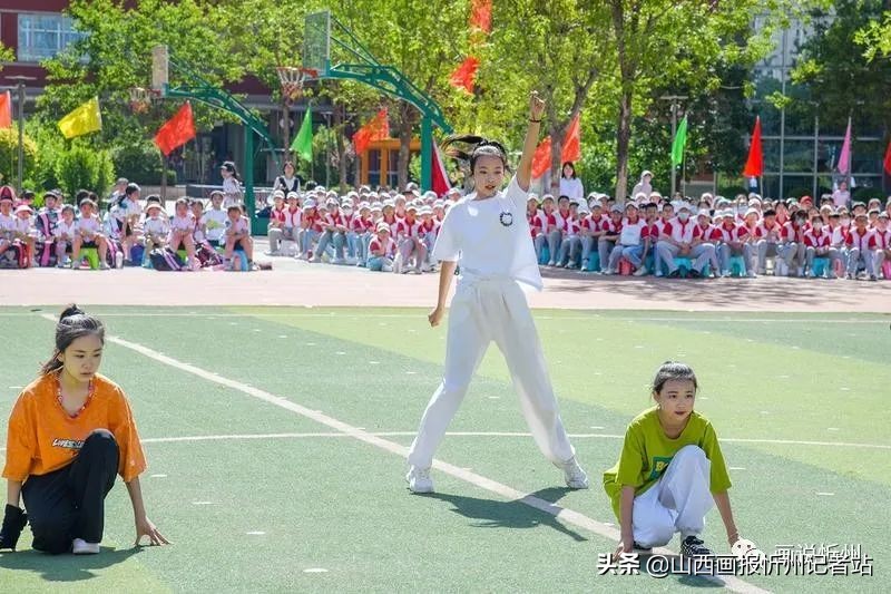 忻州市长征小学开展庆“六一”活动(图45)