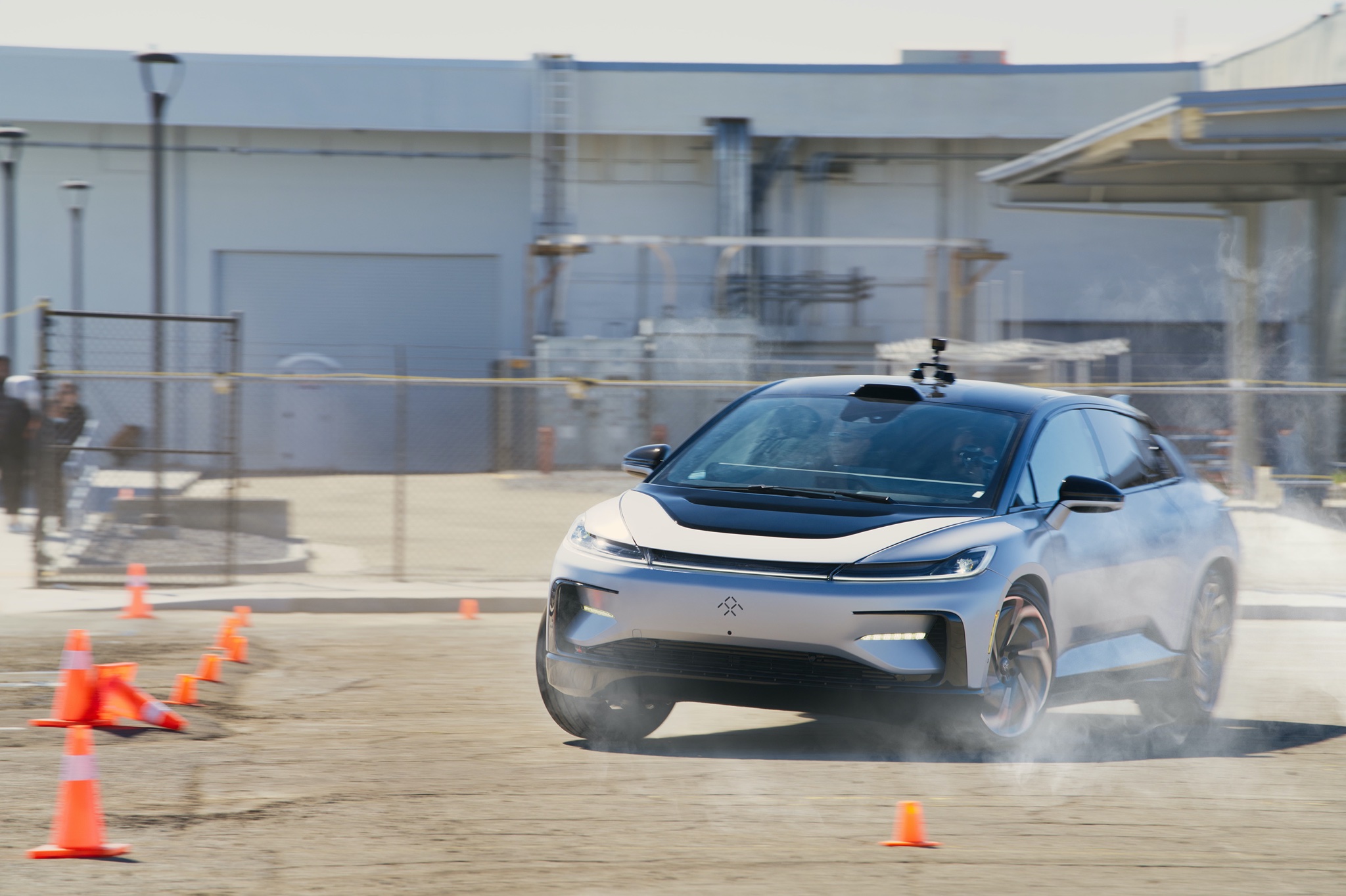 FF91五年“发布”三次，贾跃亭画的饼还有人买单吗？