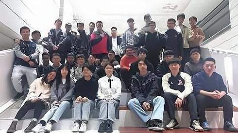湖南大学某班集体保研，32人无一例外，网友对此产生质疑