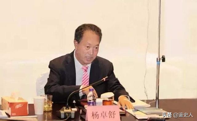 昔日河北首富：坐拥千亿帝国，家中27个保姆，最后却带儿子自首