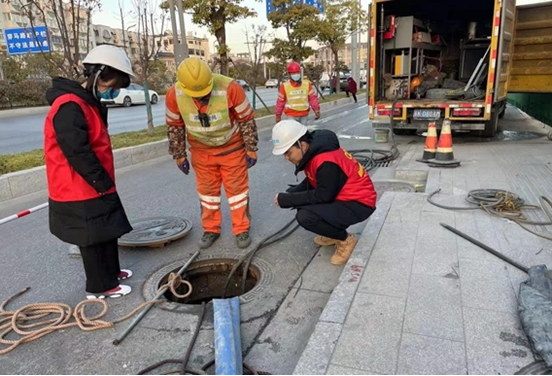 以辛苦指数换保障系数——890管网服务队战严寒、“筑牢”民生工程