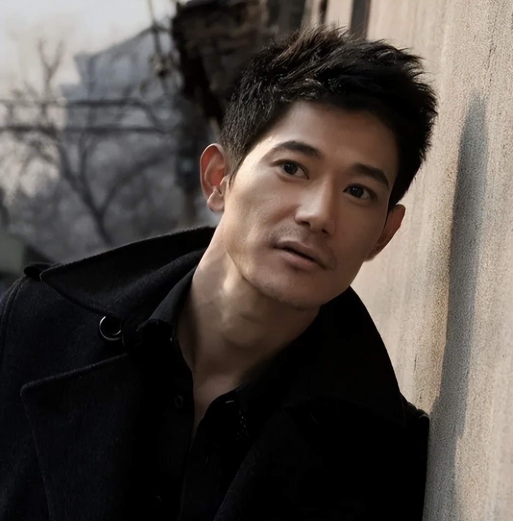 迎娶重庆媳妇,让女儿随母姓入中国国籍,矢野浩二到底多爱中国?-蘑菇号