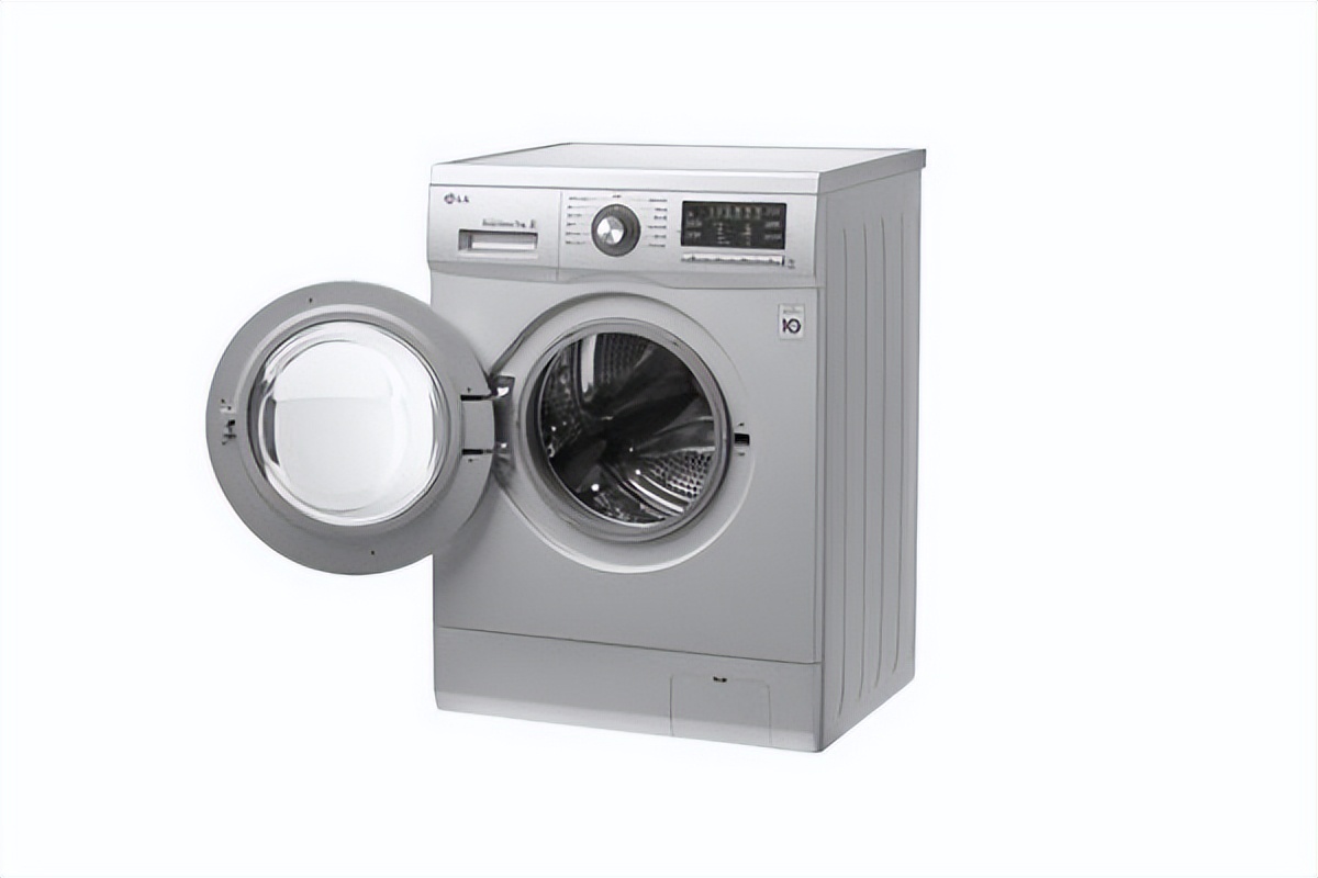 什么原因导致半自动洗衣机排不出水？