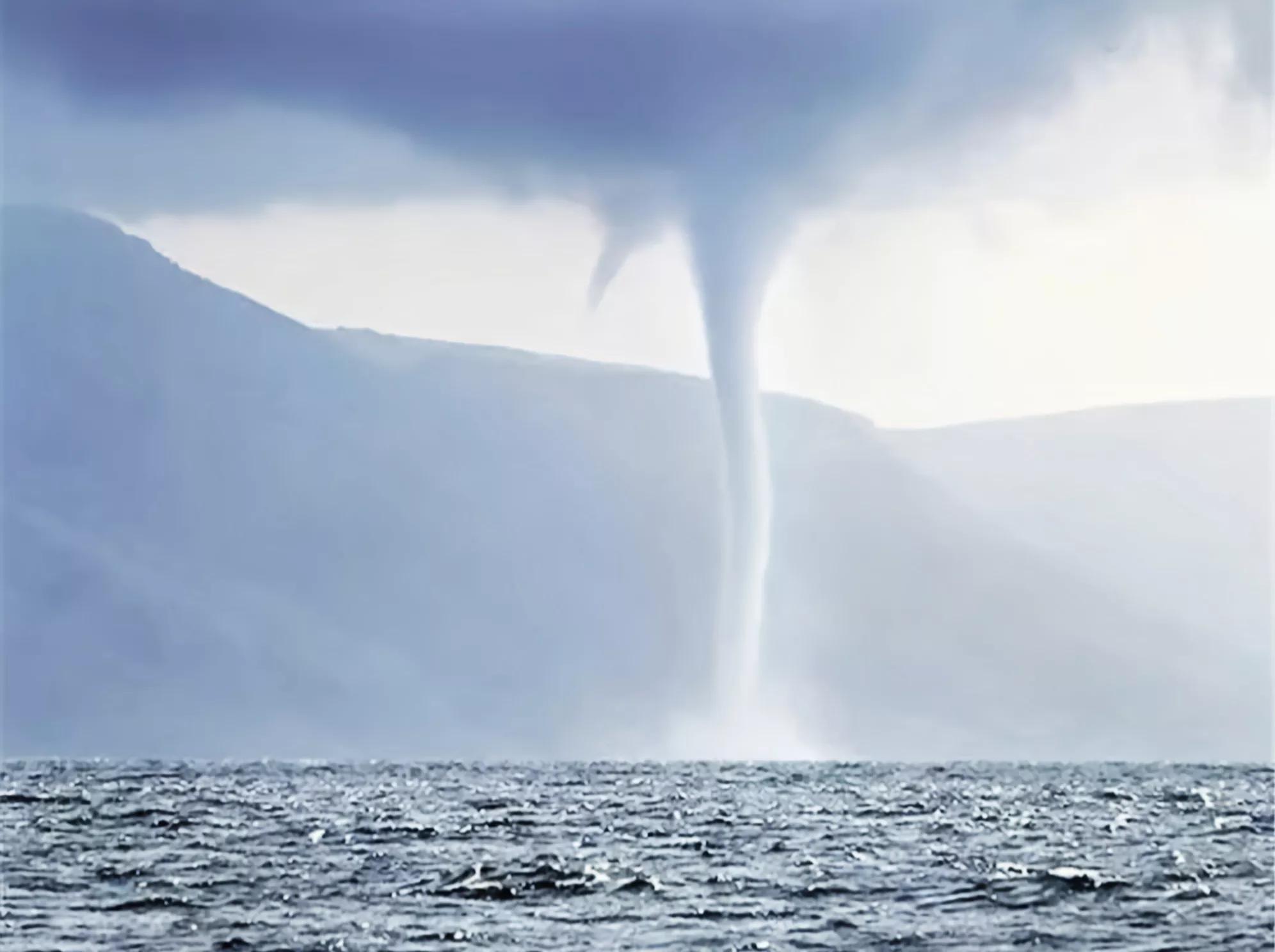 28年仅出现过3次!神秘消失的青海湖"水怪",是何生物仍是谜
