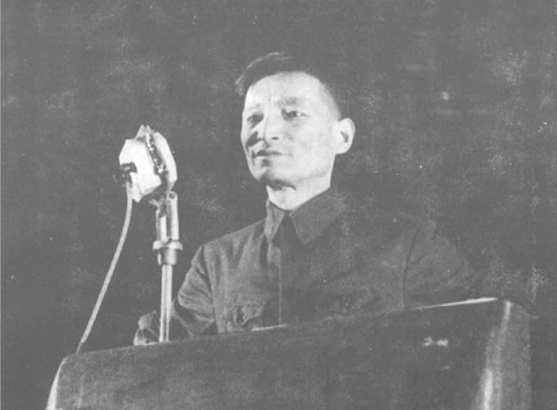 新中国成立之初国务繁忙，周总理每次外出时，是谁来代理总理职务