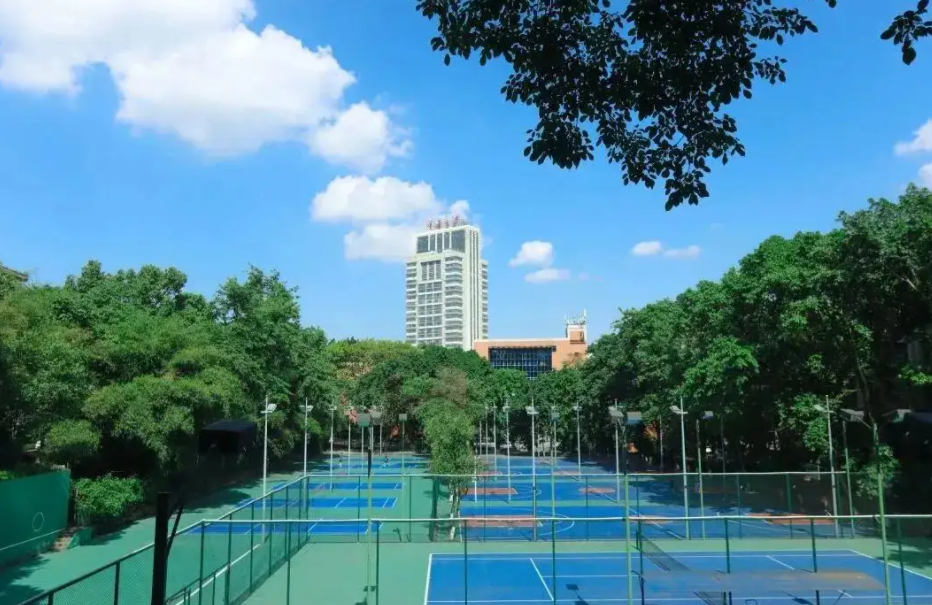 重庆本地一本、二本大学名单公布，以投档线为依据，真实可信