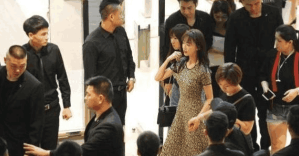 最不讨观众喜欢的9位明星，有人靠挨骂出名，有人出现便会被群嘲