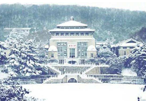 国内十大最美校园名单出炉，学校也开始拼颜值，学习生活两不误