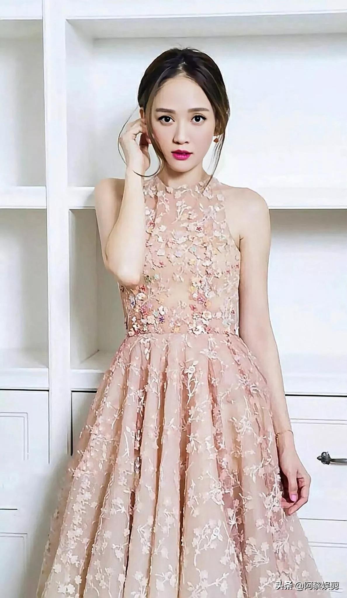 陈乔恩肤白貌美，好有气质