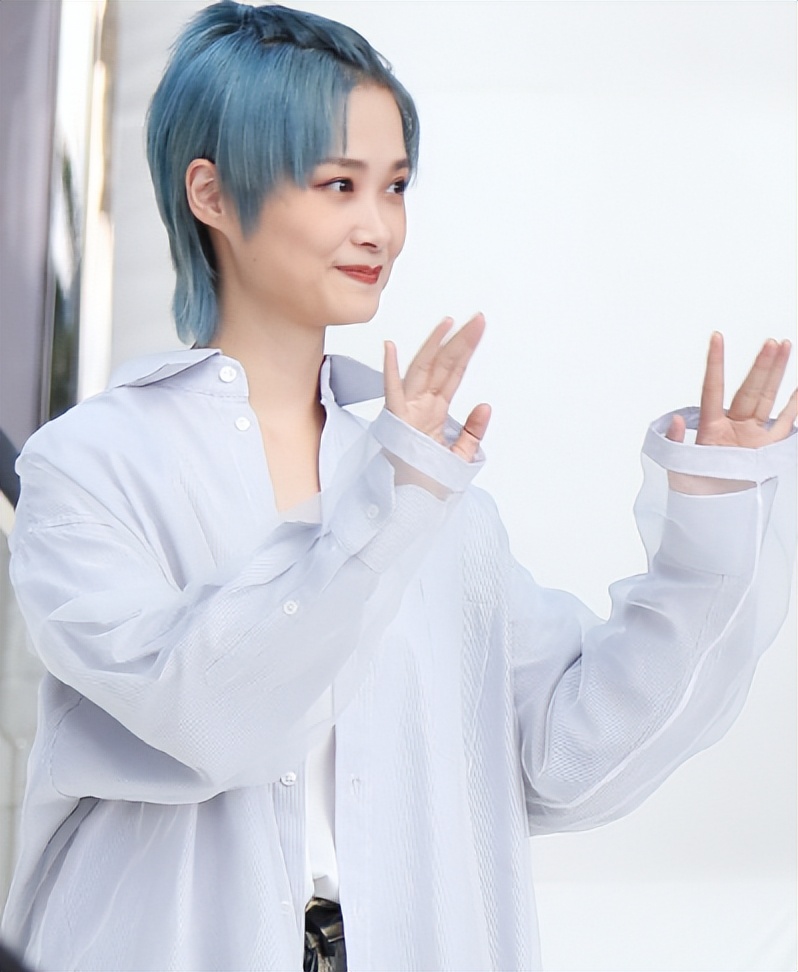 李宇春改变发色带动流行新趋势