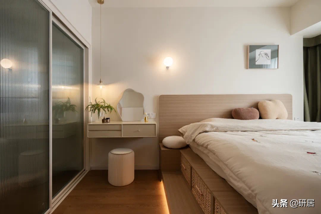 85m²现代简约风，不豪华很温馨，亲戚们都说很好看，特别适合居家