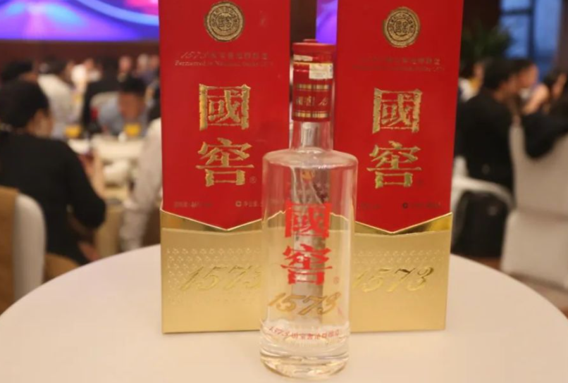 春节送酒别乱选，这6款“纯粮”好酒，中高低档都有，好喝还有面