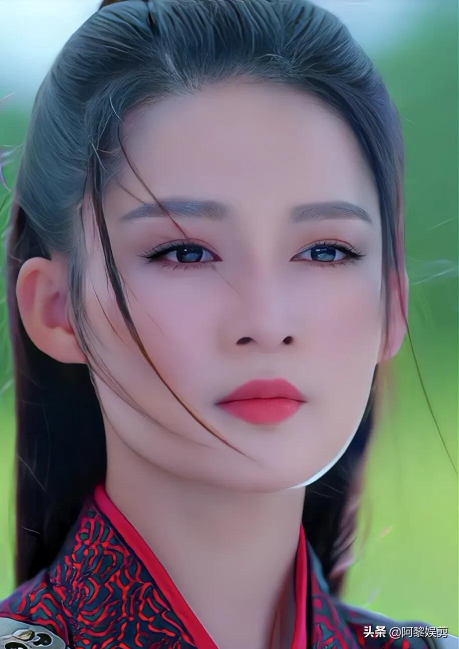 李沁古装照美若天仙