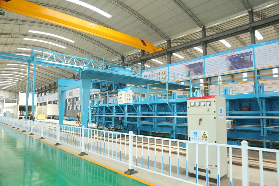 里程碑式突破！全国首条无人化梁厂在中建八局正式启动