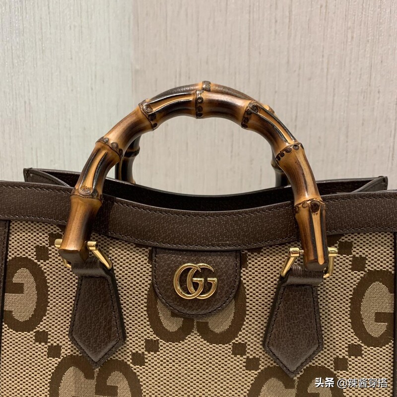 Gucci经典GG Logo变大了！跃上竹节包、托特袋、后背包和长短皮夹