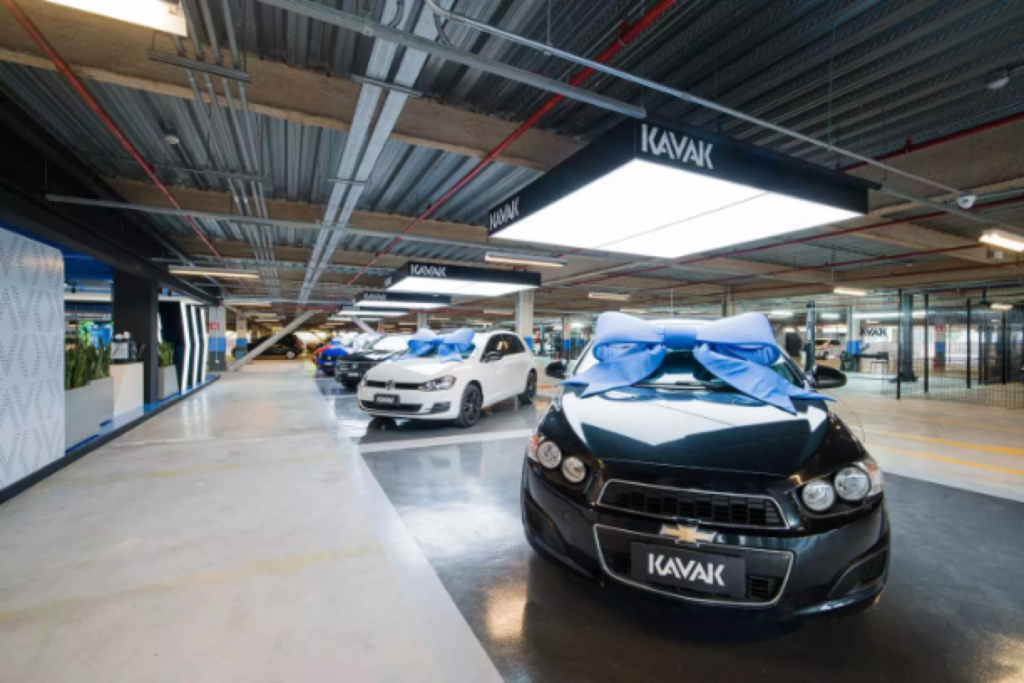 一家靠定价算法建立护城河的二手车平台