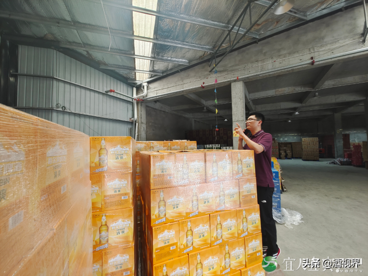 白酒销售者谈创业：2000个电话拜访 喜获首单超千万元