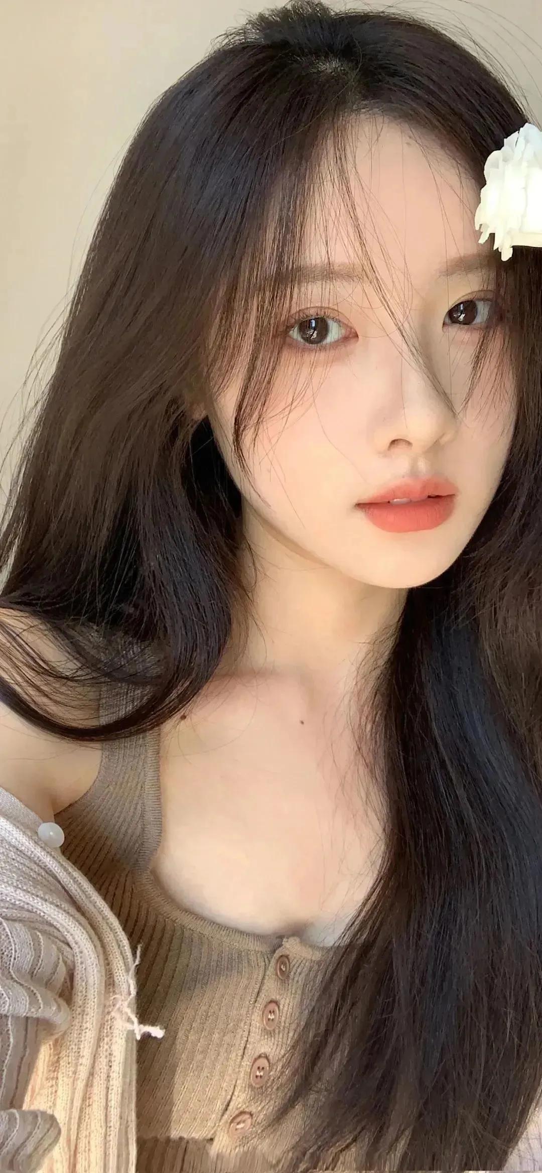 高清全面屏美女壁纸