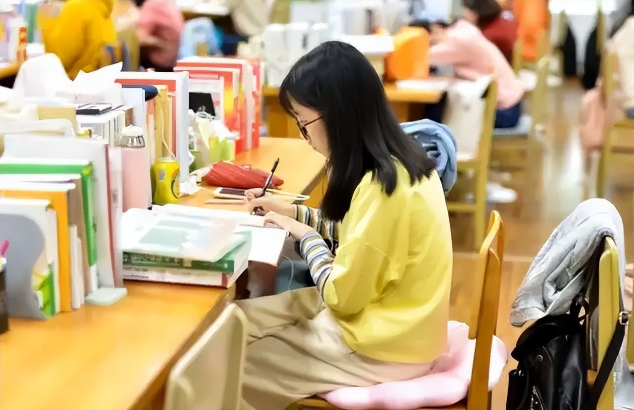 “史上最难毕业季”？1076万高校生迎来毕业，找工作成了最大难题