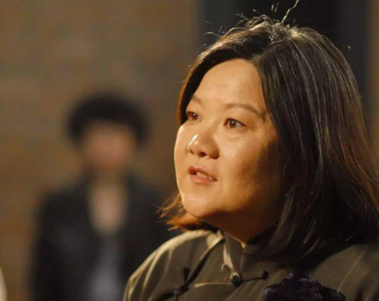 曾力挺章子怡，甩陈凯歌骂王思聪，“名门痞女”洪晃到底什么来头